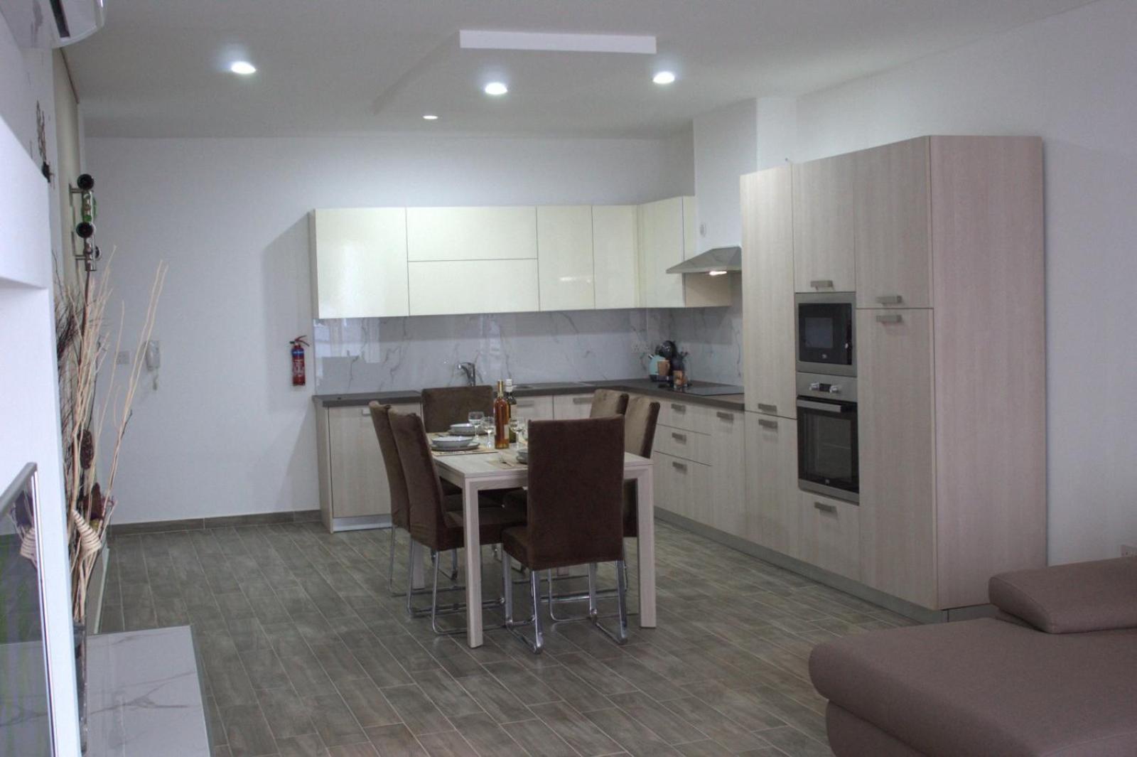Stylish 3bedroom By Homely Apartament *